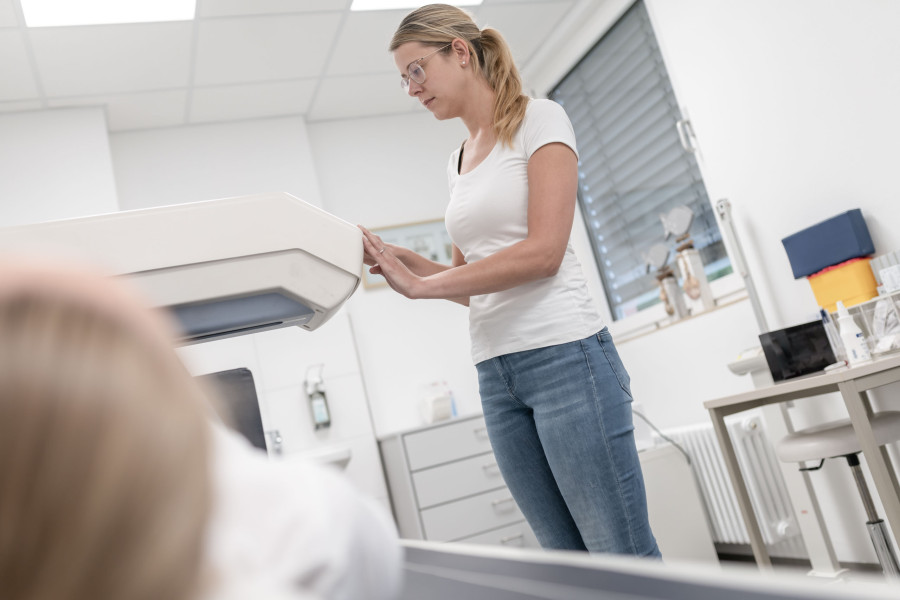 MFA während der Behandlung einer Patientin